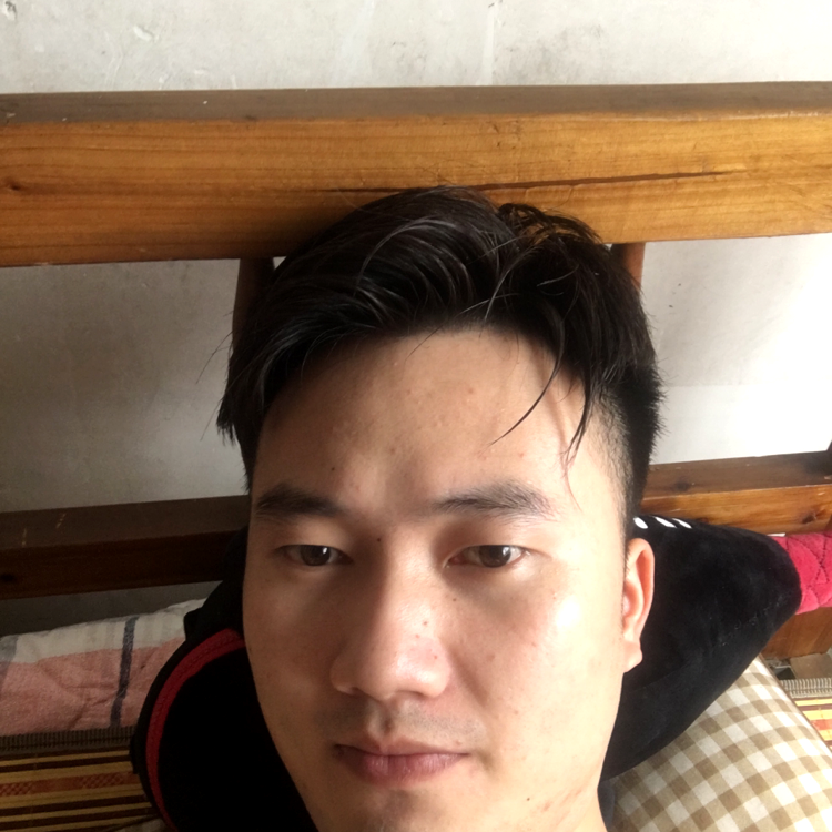 楼房深拥寂灭的照片