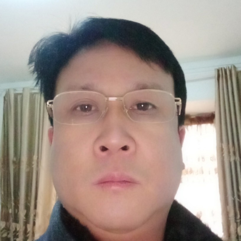 董俊伦的照片