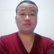 黑裤就专一的照片