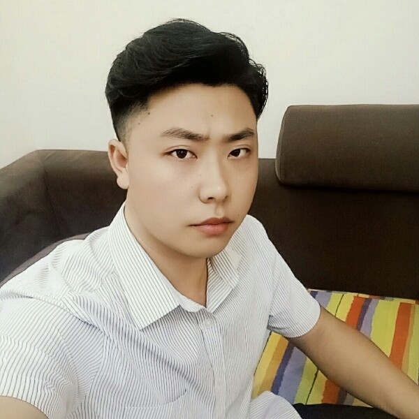 忆幕鸣的照片