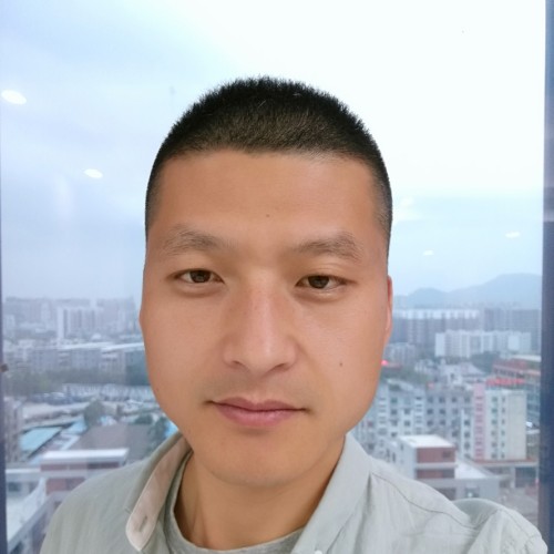 何永强的照片