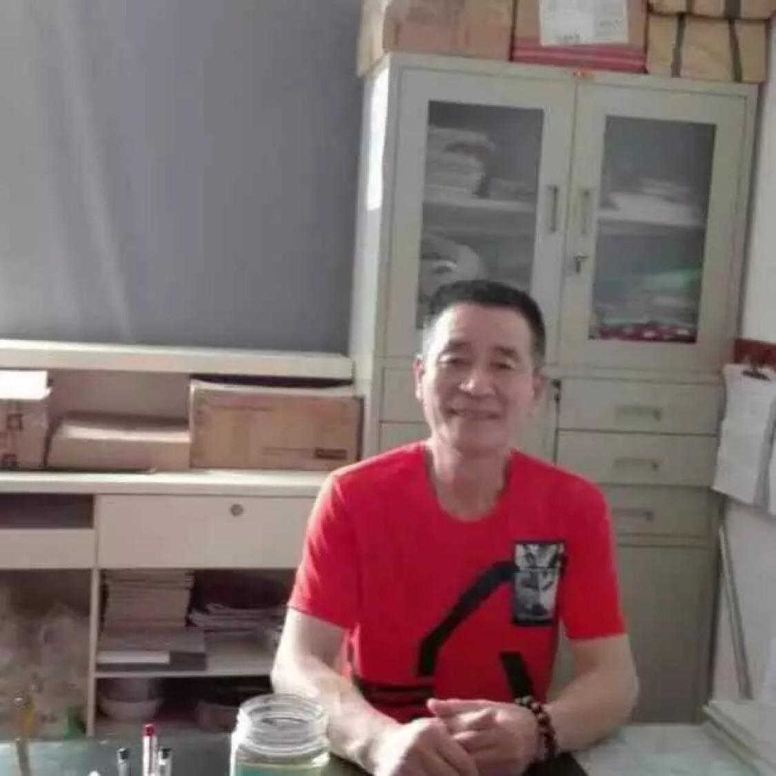 漂亮方小猫咪的照片