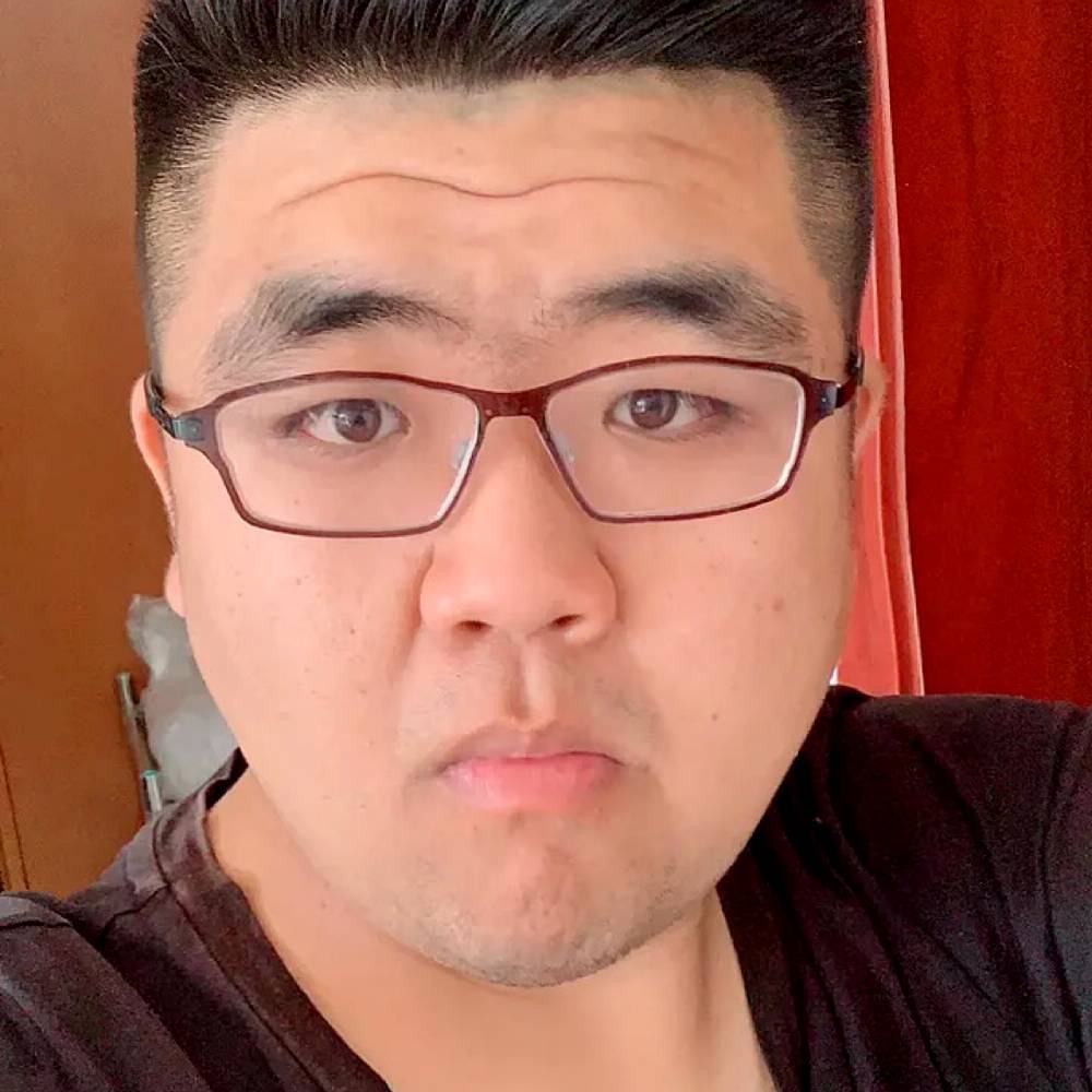 风中向暖光的照片