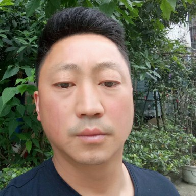 滑板就大方的照片