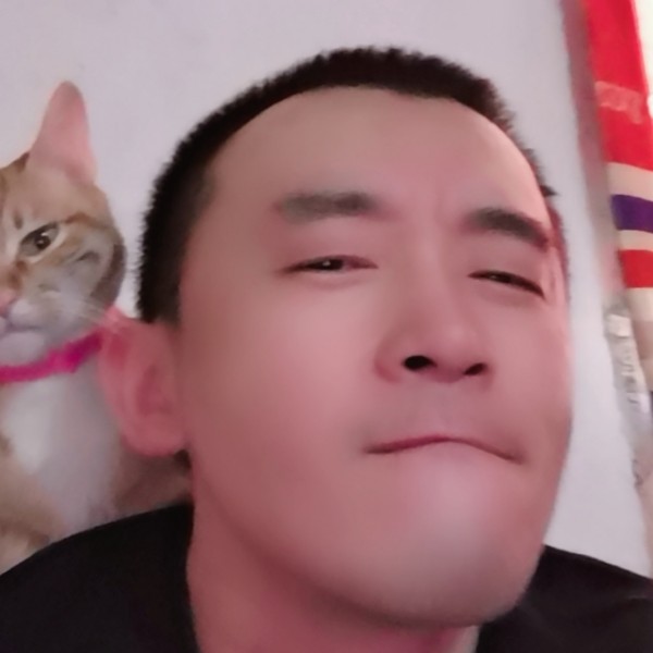 我在地狱仰望你的照片