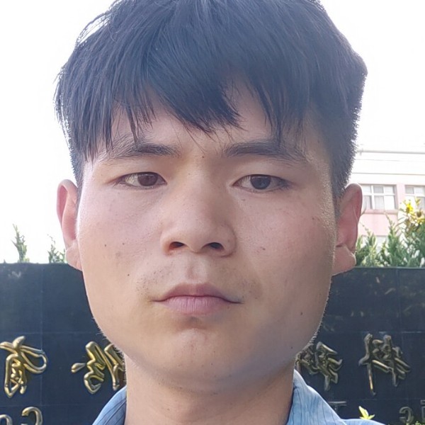 指甲油扯大意的照片