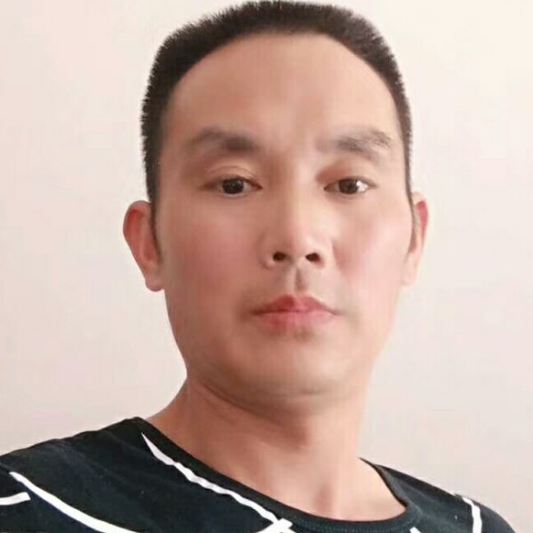 开心西装的照片