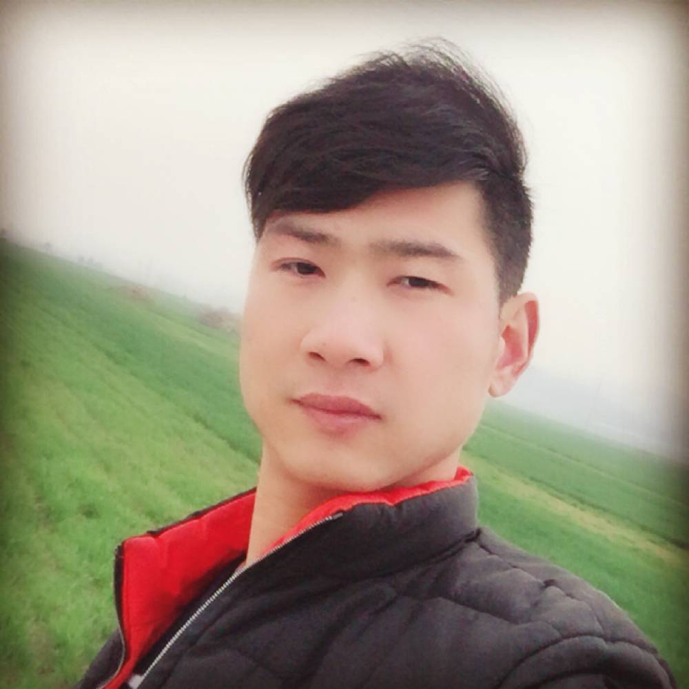 乐观那草丛的照片