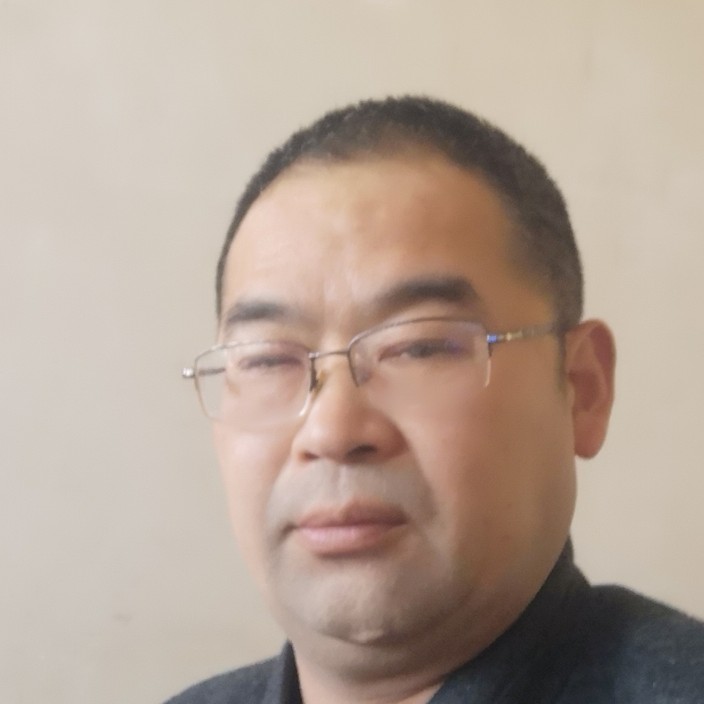 调皮漫步纸鹤的照片