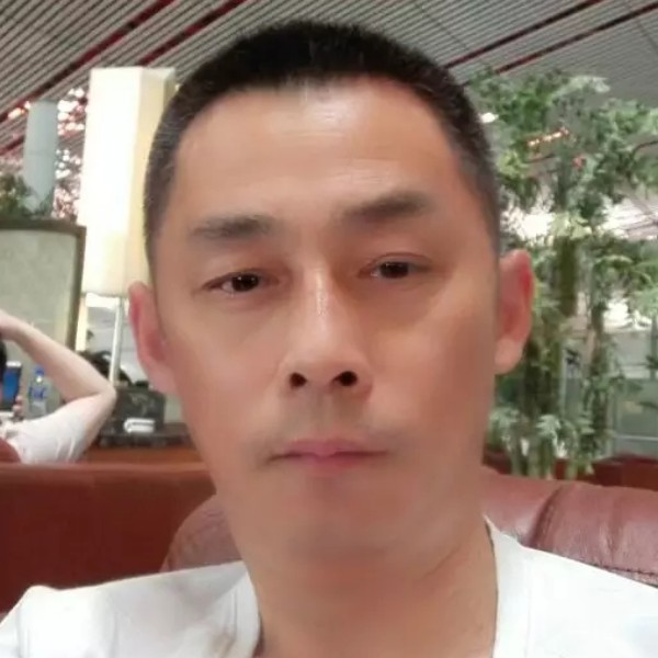 西北牛哥的照片