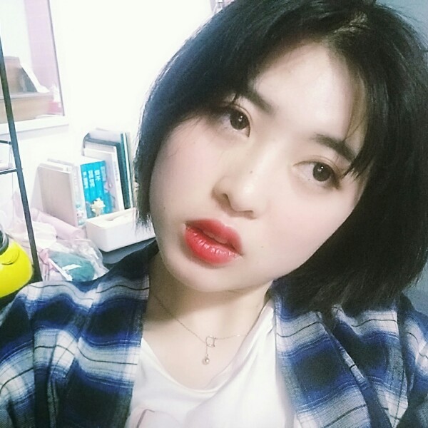 小仙女是喜欢微笑的照片