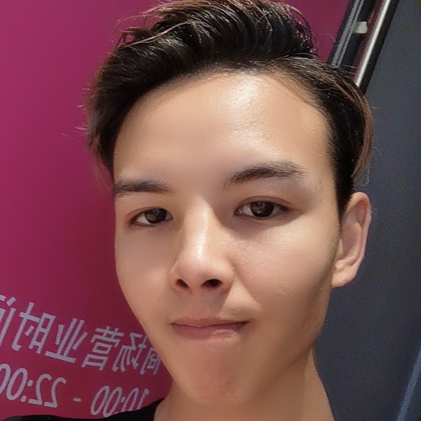 闹。的照片