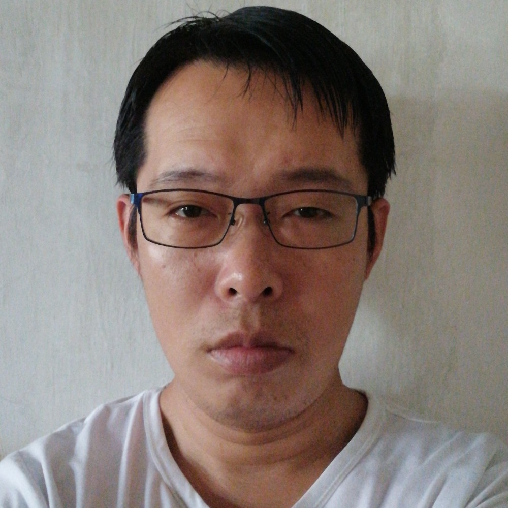 李瑞梁的照片