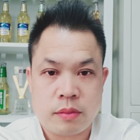方盒俊秀的照片