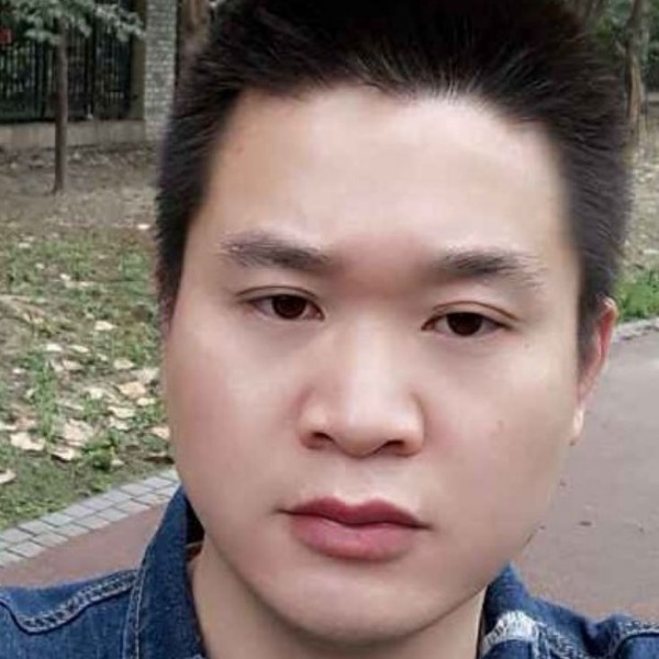 唯一的发卡的照片
