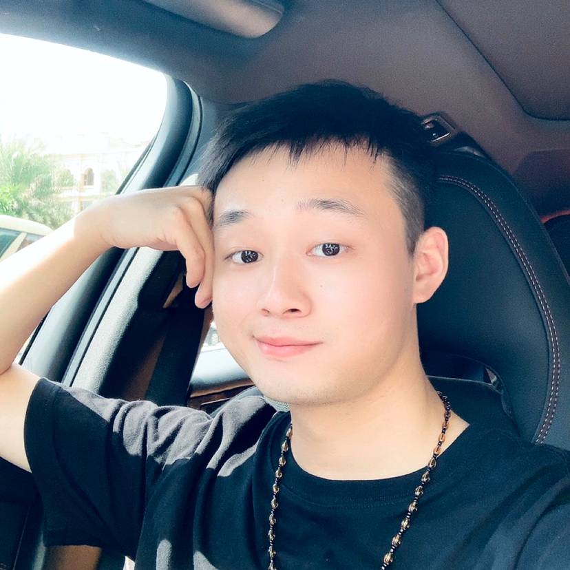 大树吃醋暴躁的照片