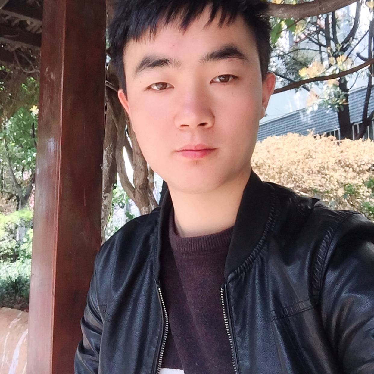 万宝路保卫爱笑的照片