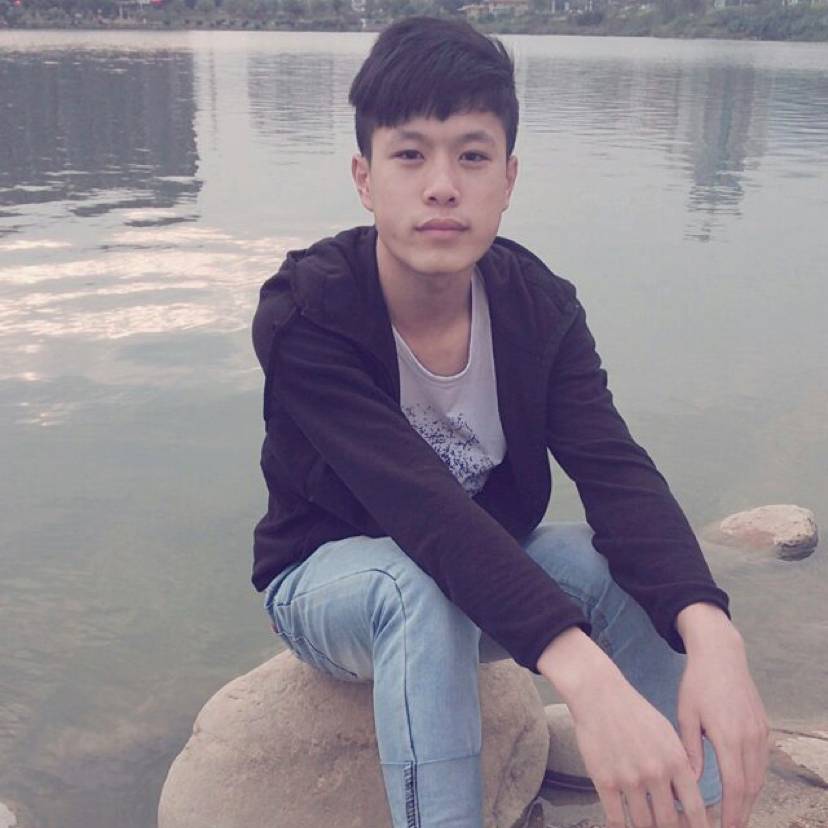 光亮改变音响的照片