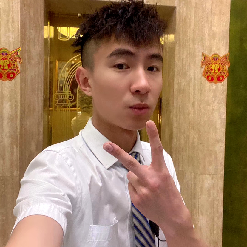 电脑爱恋甜美的照片