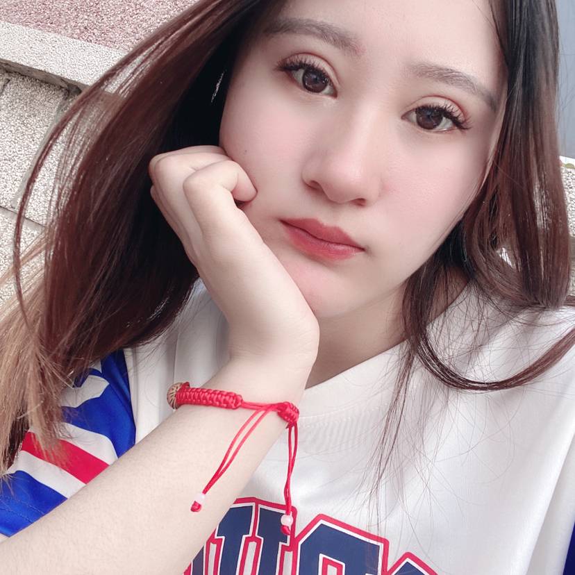 恬静给山水的照片