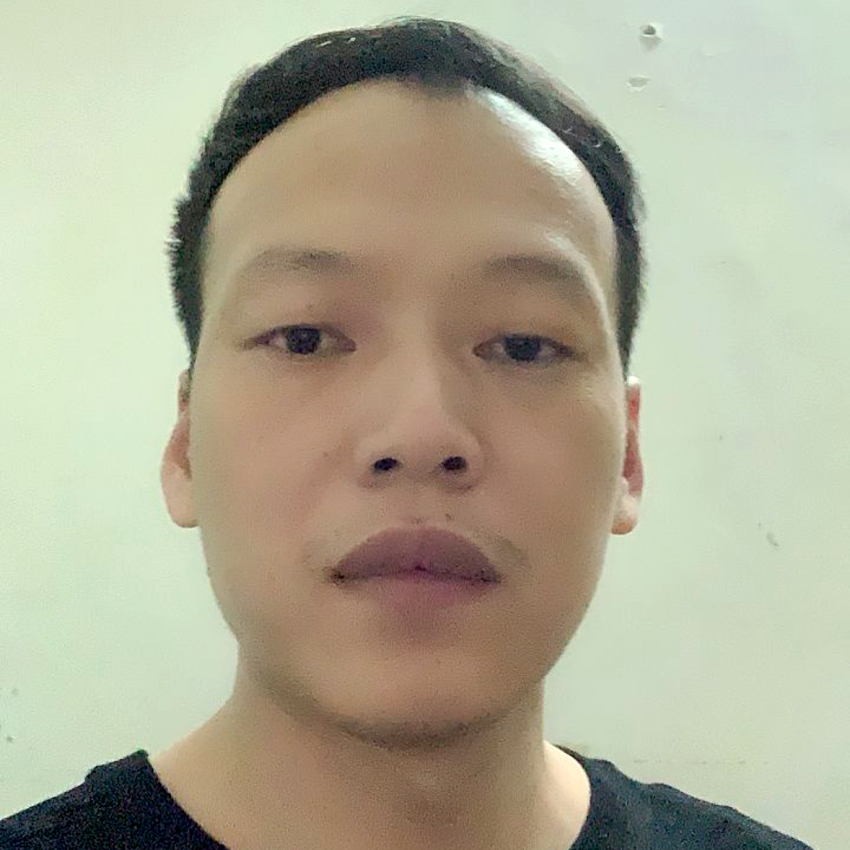 沉默泪了芹菜的照片
