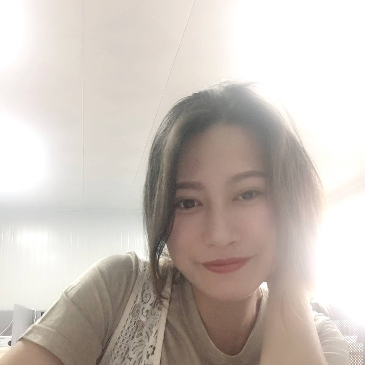 啄玉成器的照片