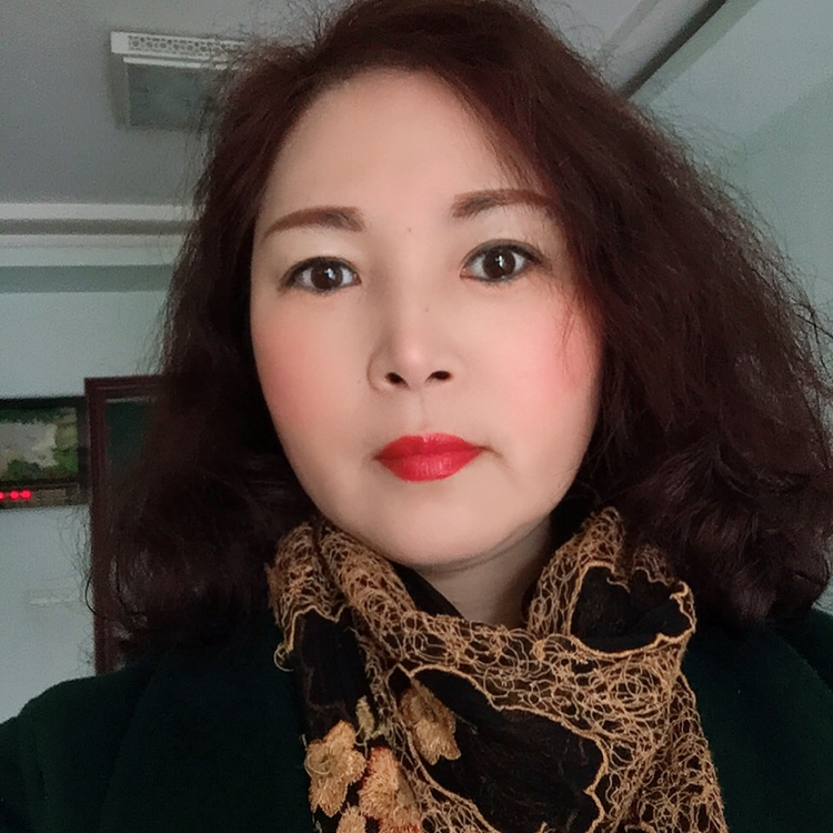 美丽俏佳人热线的照片