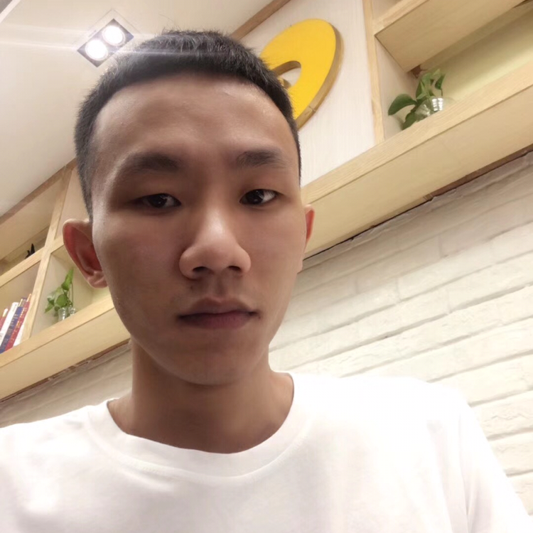 彭多多的照片