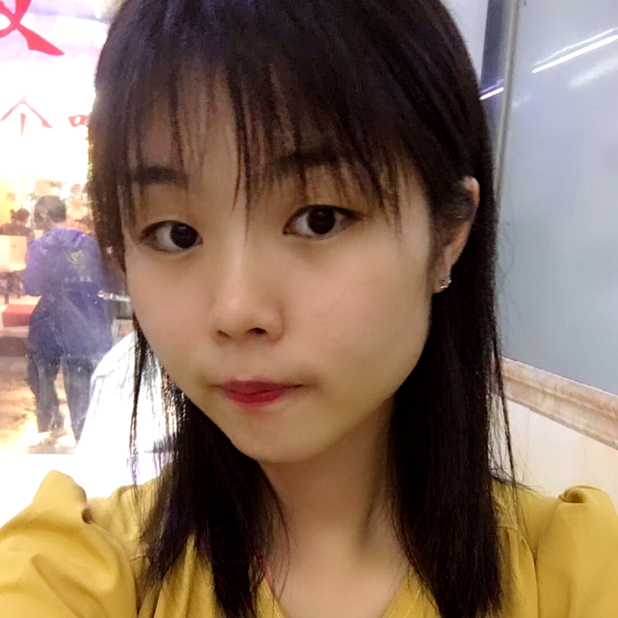酒曦的照片