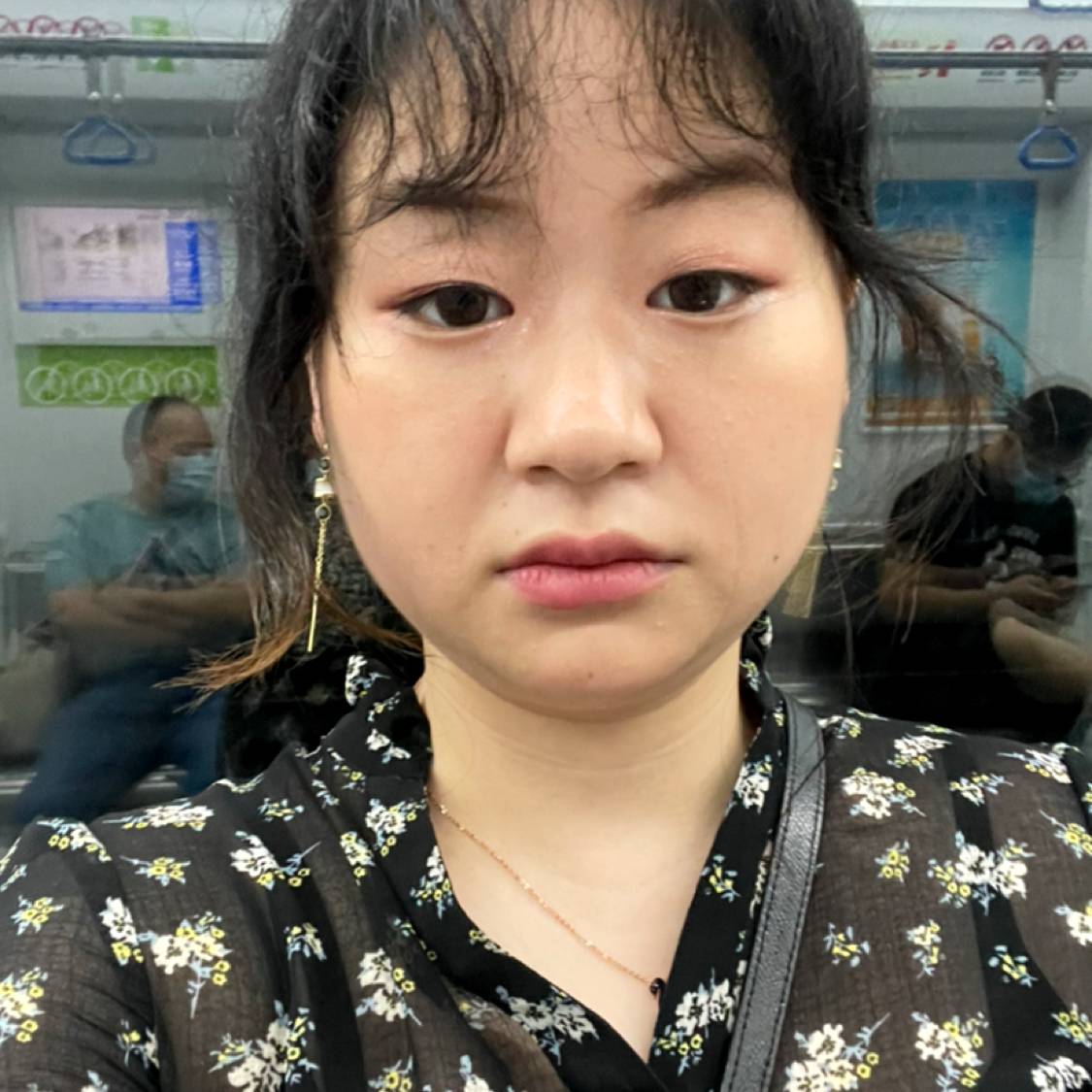 尊敬有草莓的照片