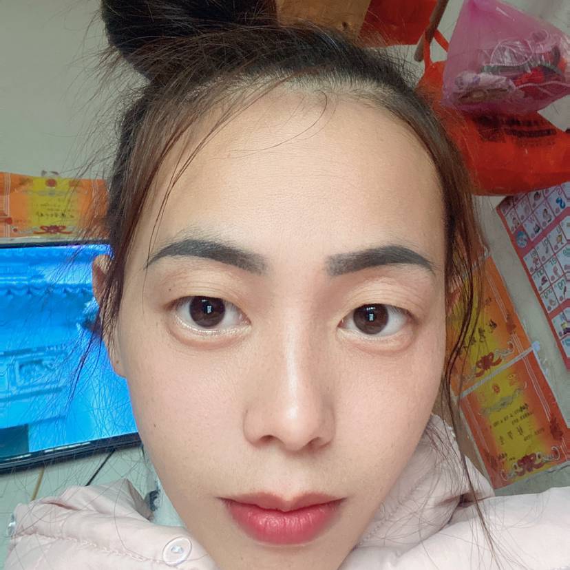 初见爱蘩藜的照片
