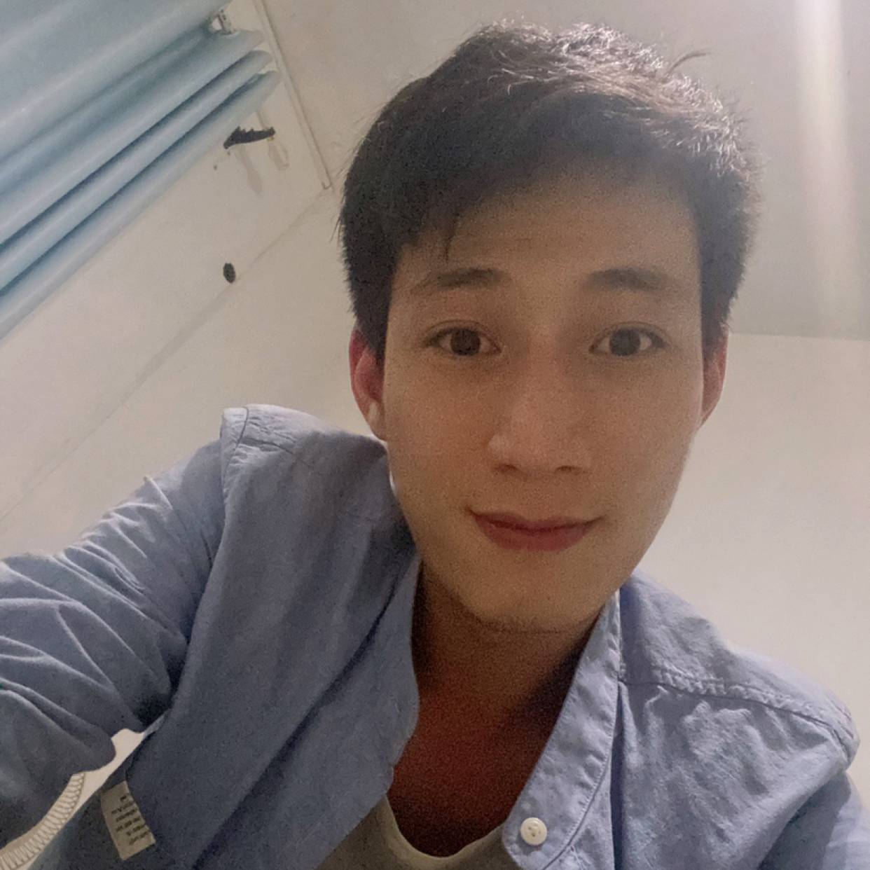 红玫瑰苦恋怡然的照片