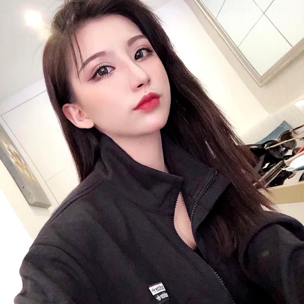 我是M的照片