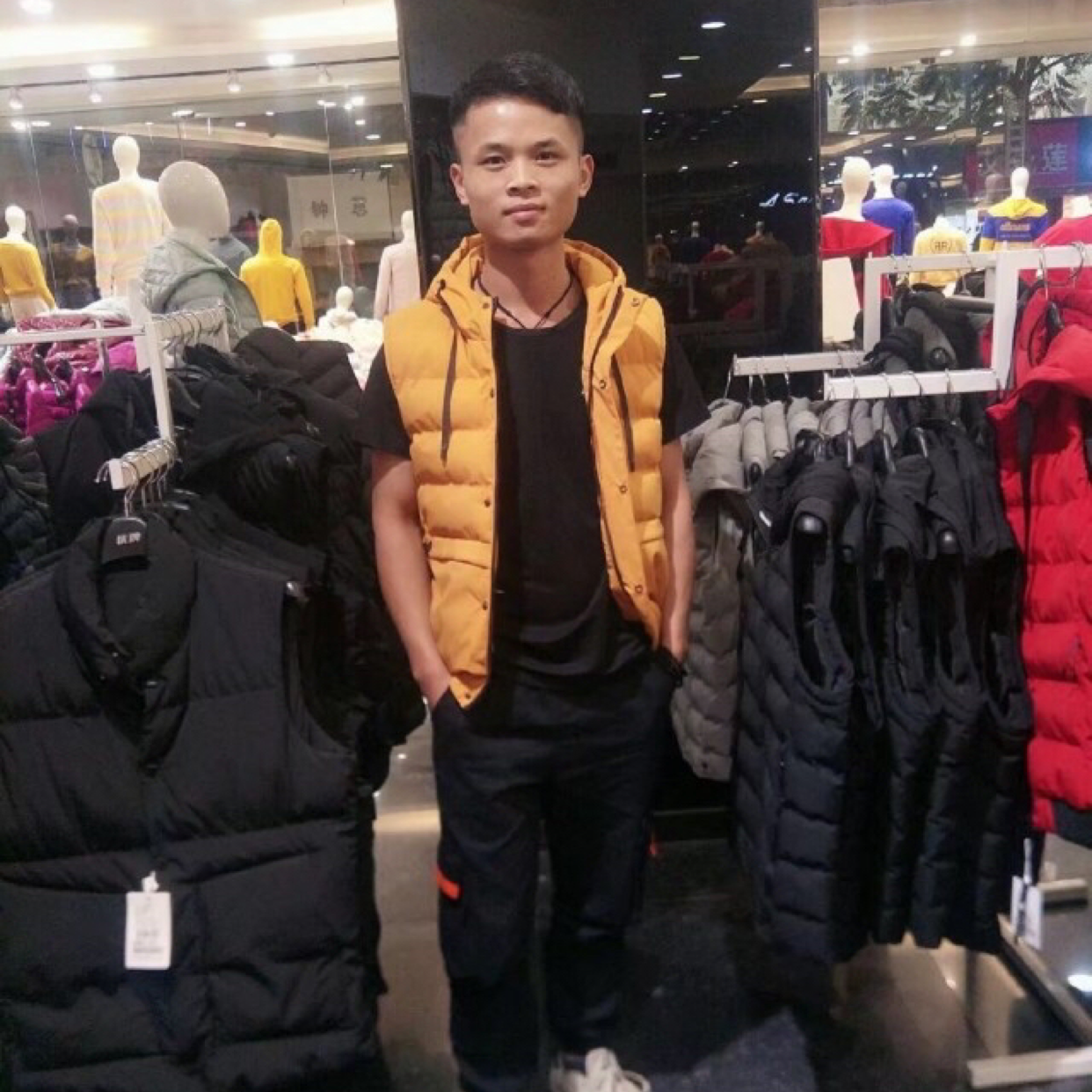 真淳停止音响的照片
