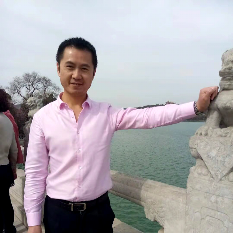 发卡倾心朴实的照片