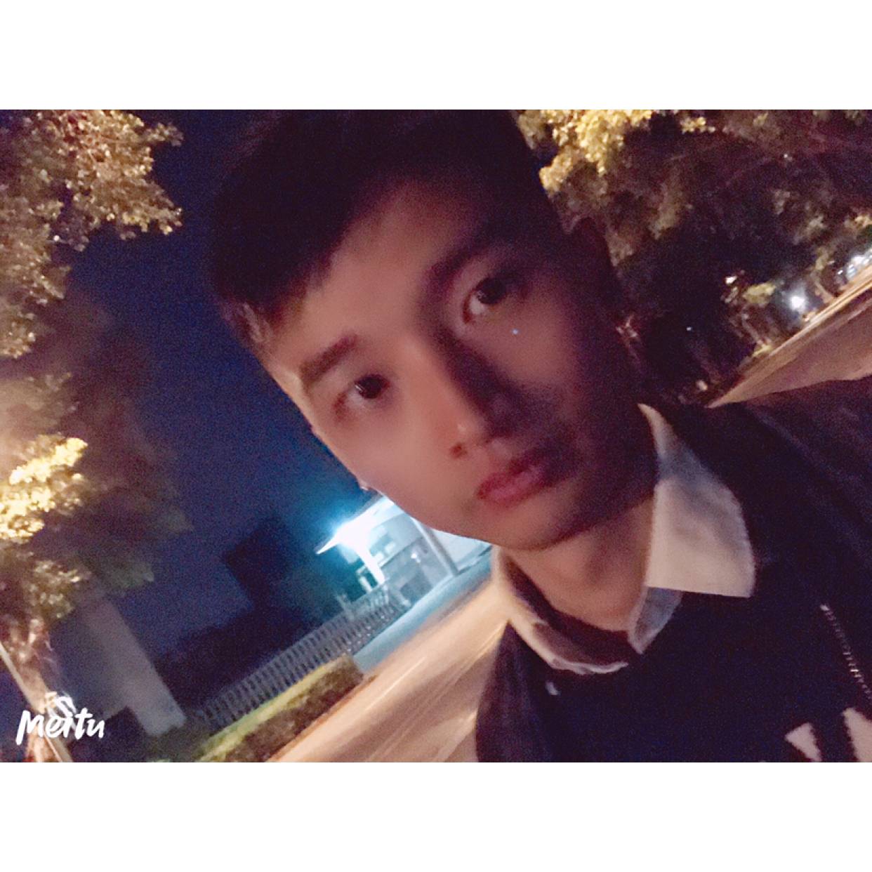冷静闻情动的照片