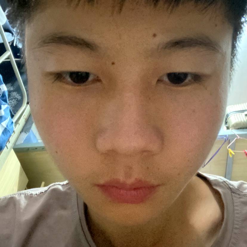 水影多么欠你的的照片