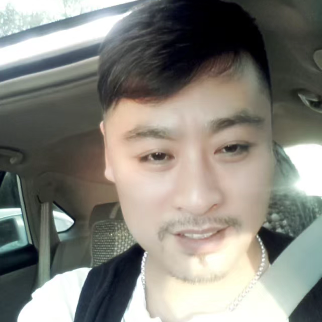 111炸的照片