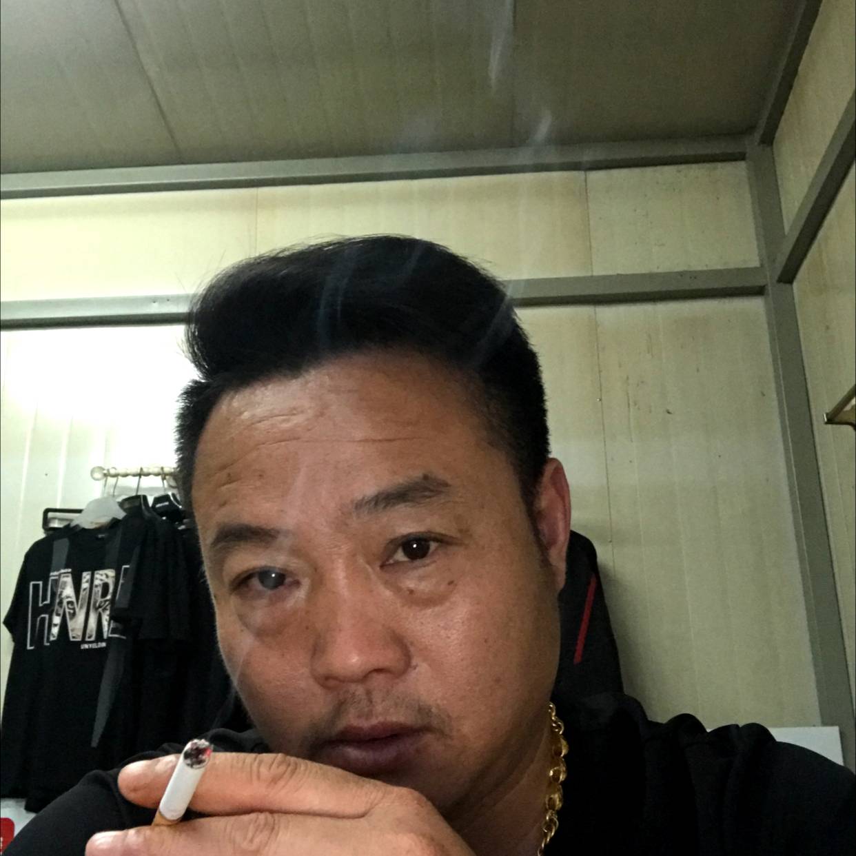 淡淡挽手思恋的照片