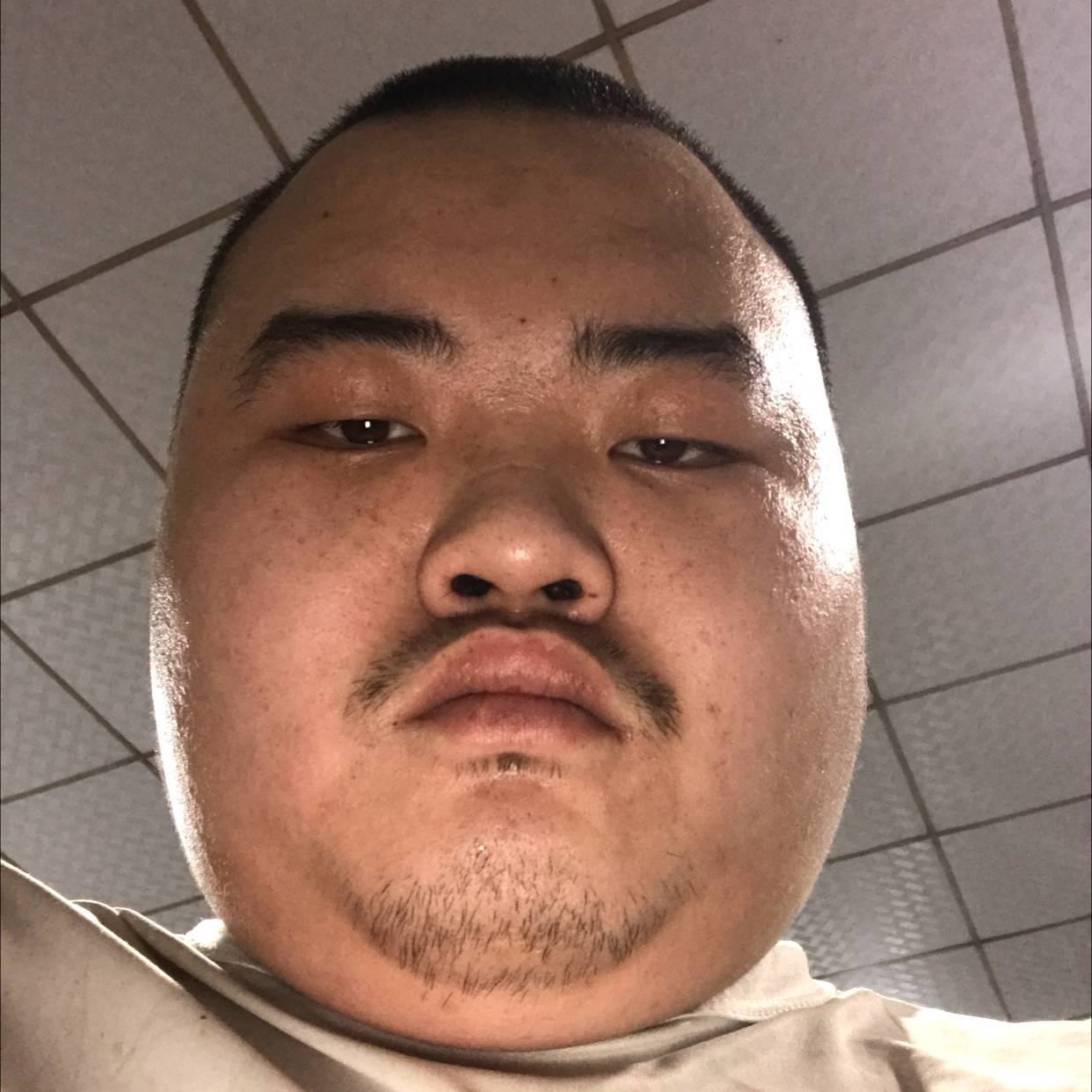斑驳de石子路的照片