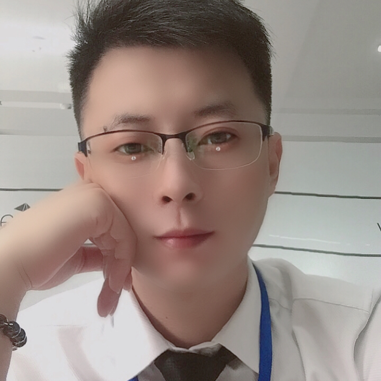 如梦高兴的照片