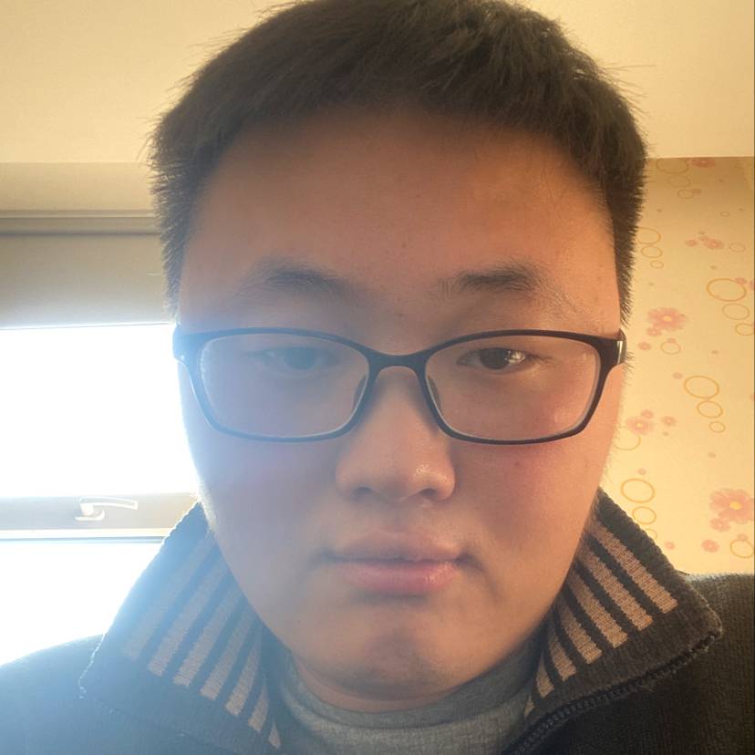 /斜眼笑的照片