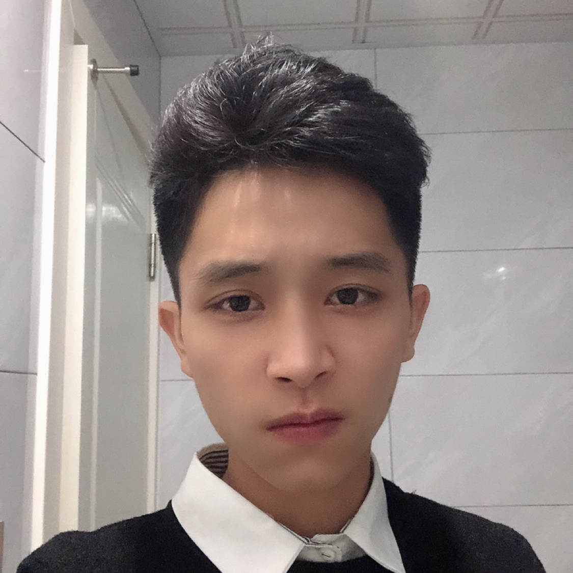 海王哥哥i的照片