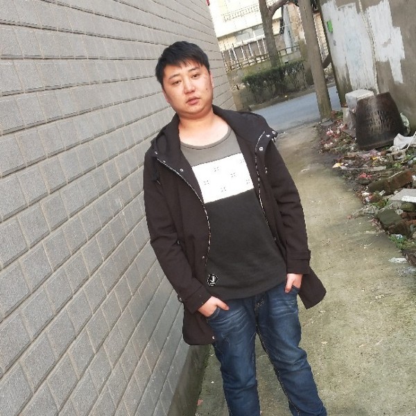 小刺猬欠你的的照片