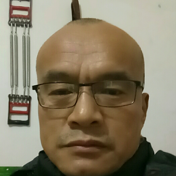 内向保卫秋颜的照片