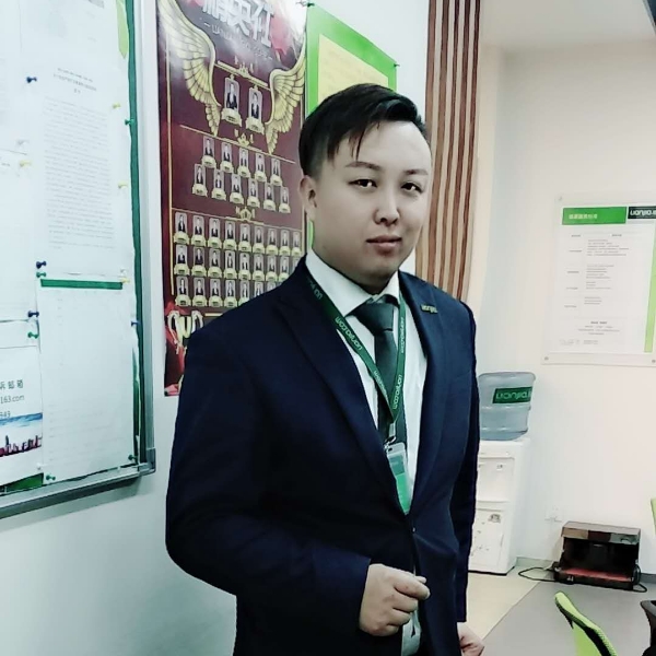 没有港湾的船的照片