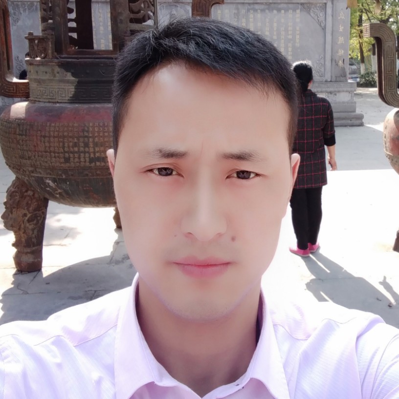 水杯给卡布奇诺的的照片