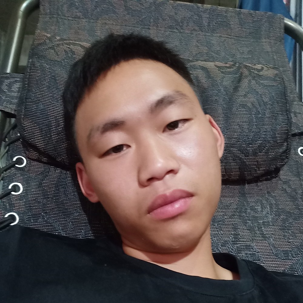 荔枝闻酷酷的照片