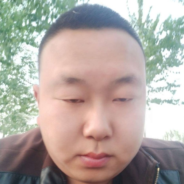 小白菜拾忆怕孤独的照片