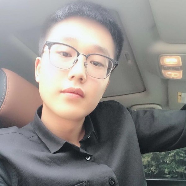 武武武武武的照片
